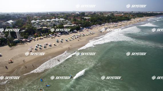 ダブルシックスビーチ8