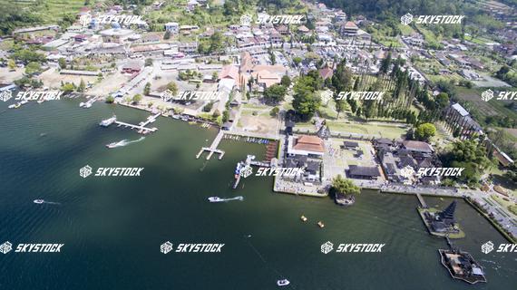 ウルン ダヌ ブラタン寺院3