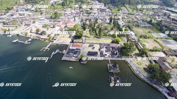 ウルン ダヌ ブラタン寺院5