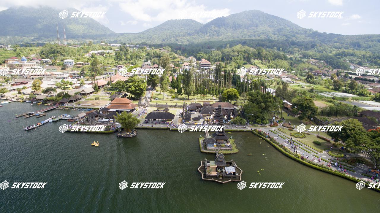 ウルン ダヌ ブラタン寺院7