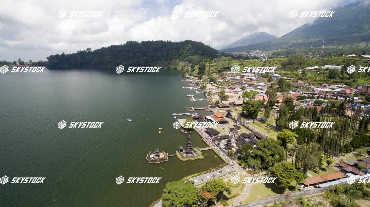 ウルン ダヌ ブラタン寺院14