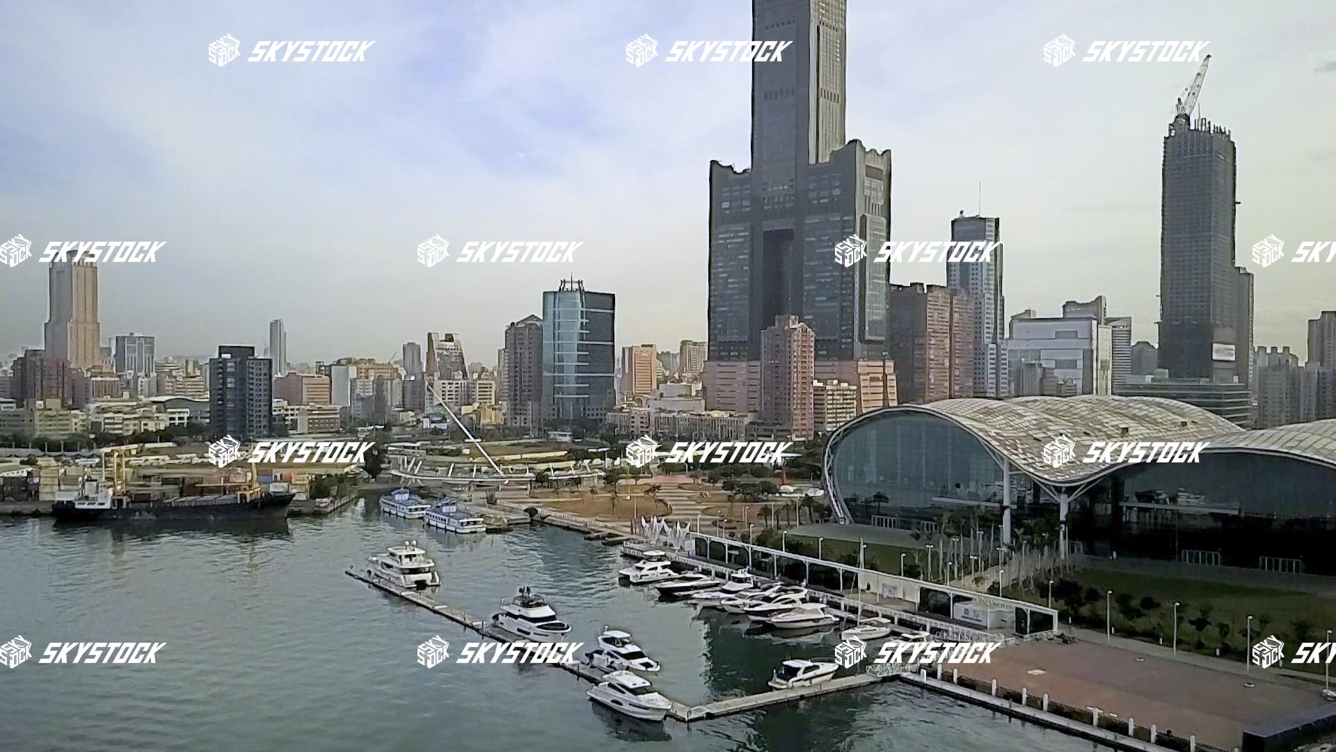 高雄85ビル付近9