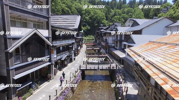 銀山温泉街並３