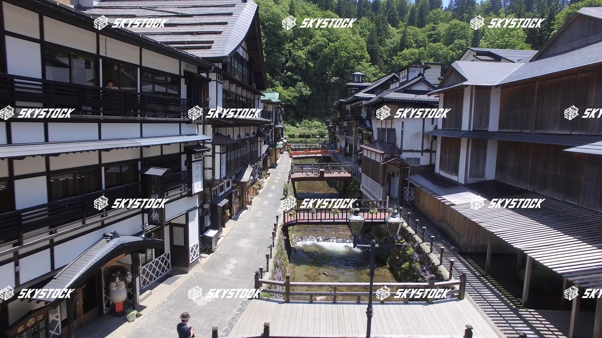 銀山温泉街並４