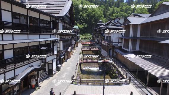 銀山温泉街並４