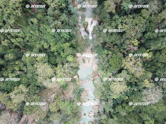 クワンシーの滝１