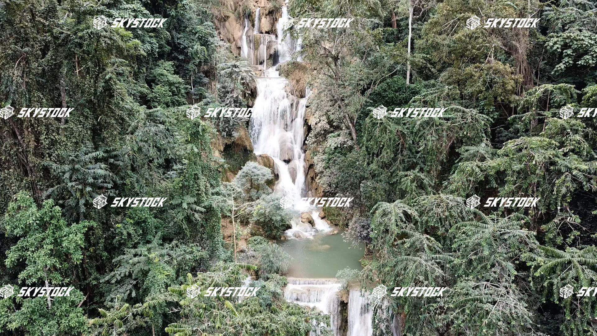 クワンシーの滝１６