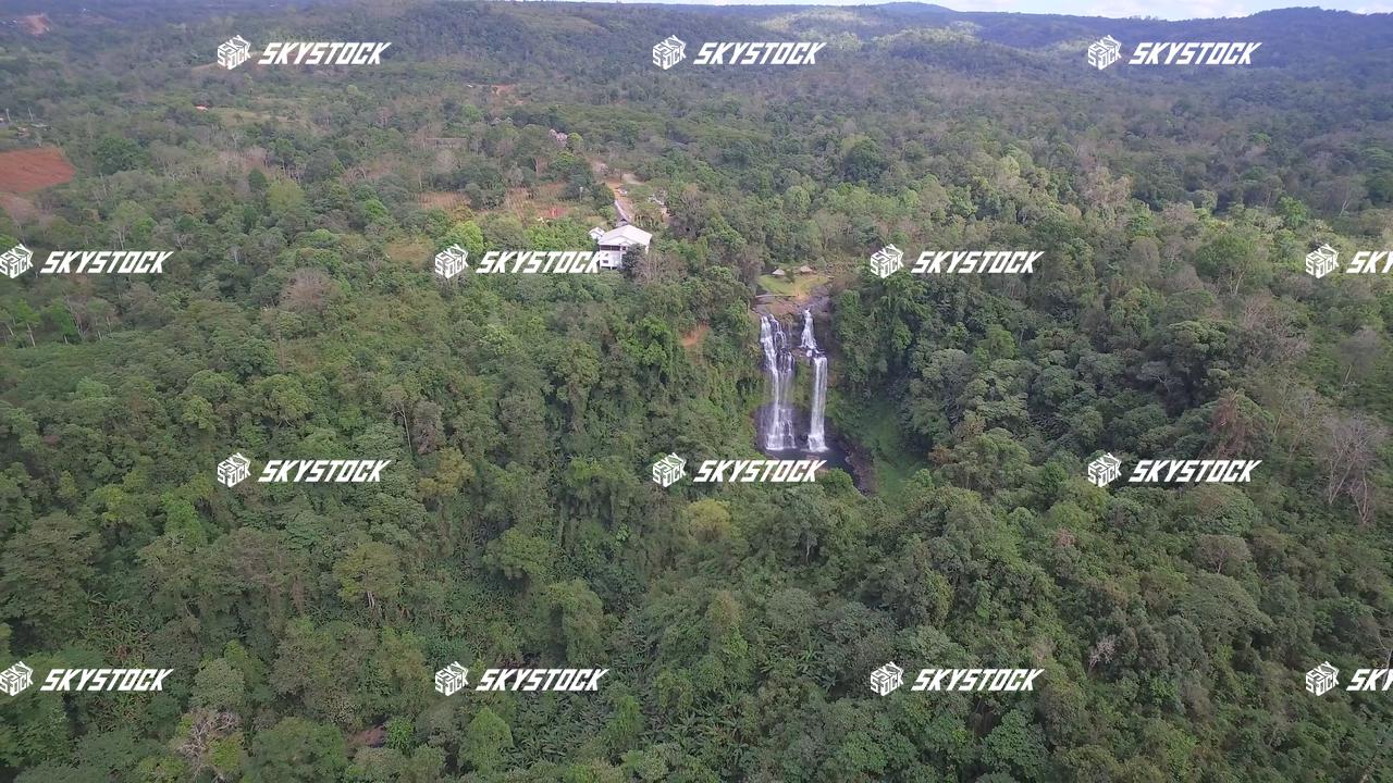 タートニュアンの滝18