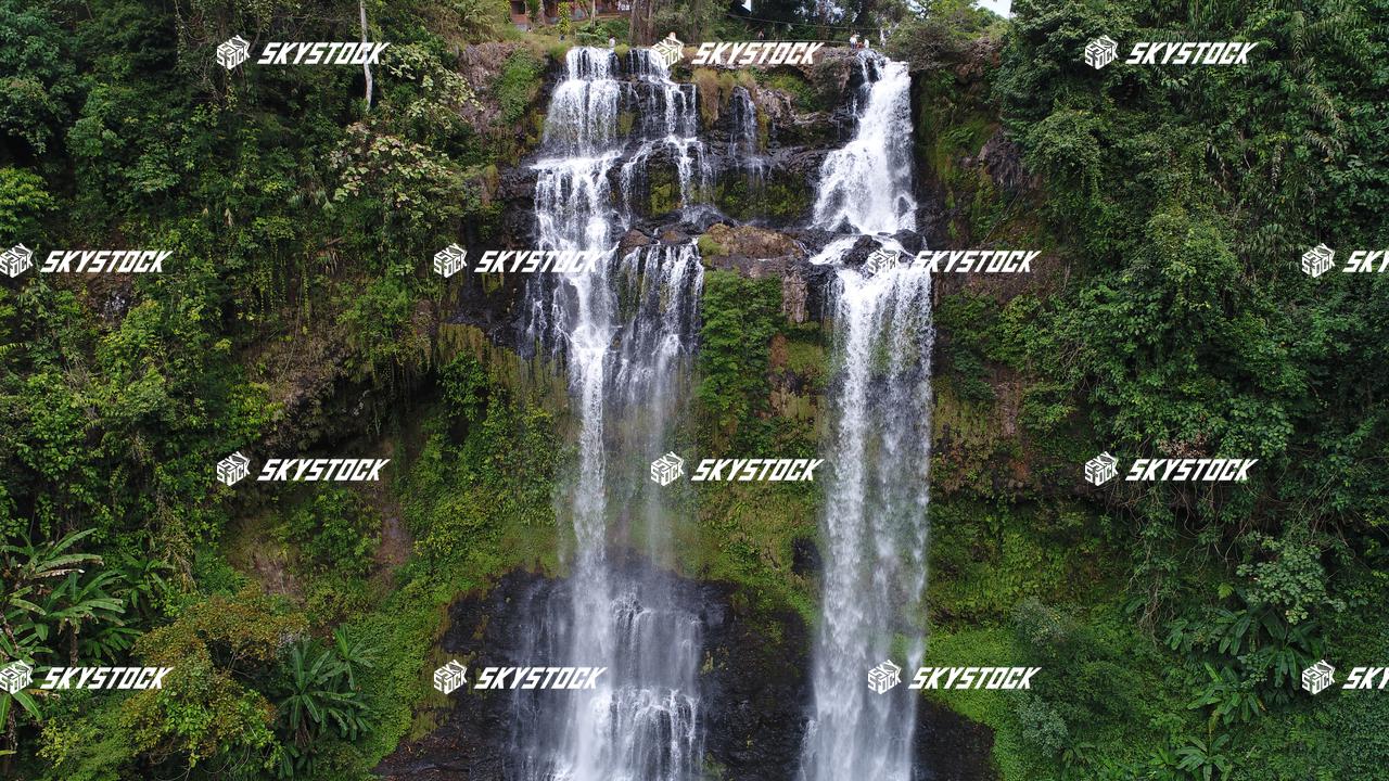 タートニュアンの滝下4