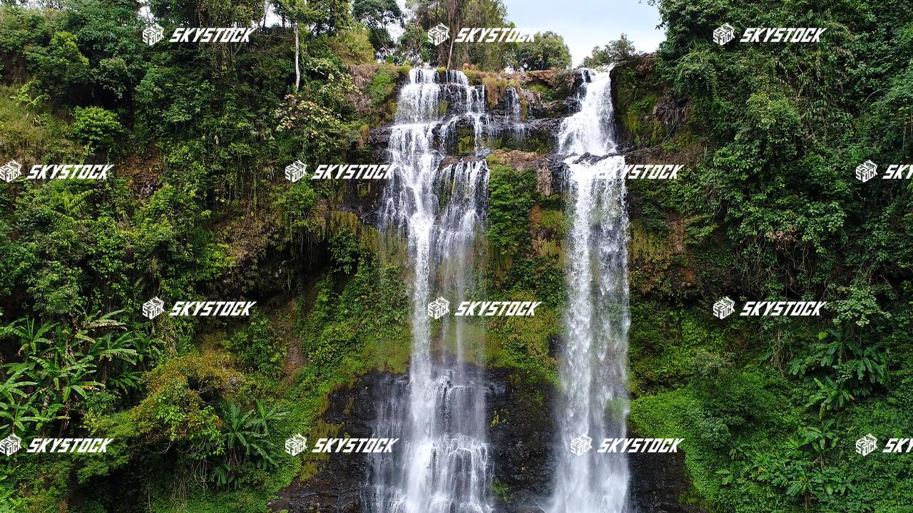 タートニュアンの滝下14