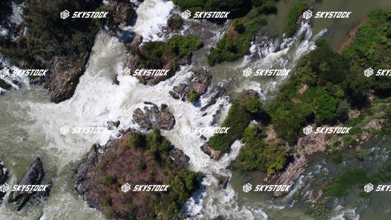 コーンパペンの滝5