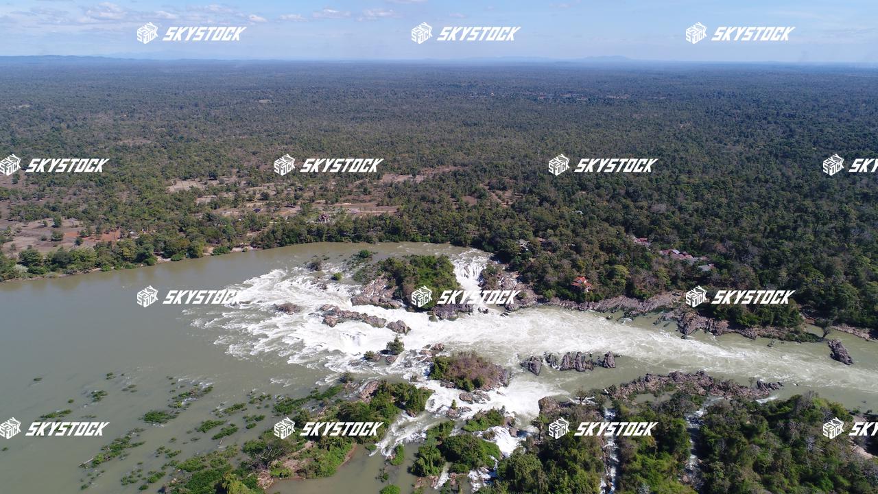 コーンパペンの滝11