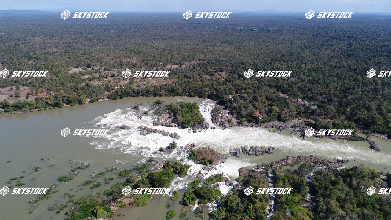 コーンパペンの滝13