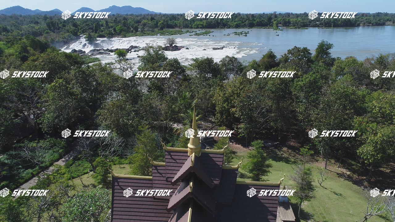 コーンパペンの滝20