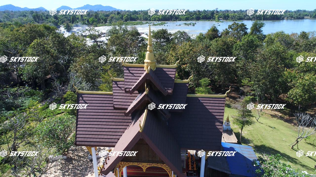 コーンパペンの滝29