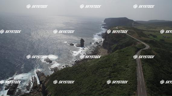 与那国　立神岩2