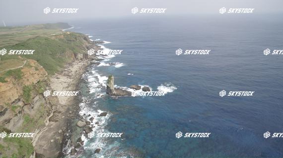 与那国　立神岩8