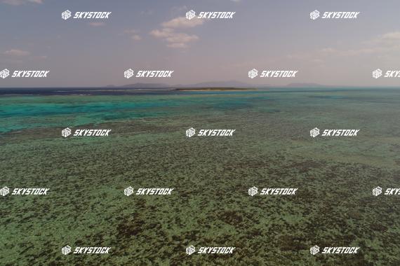 小浜島民家と海6