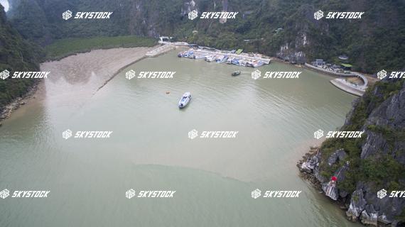 ハロン湾洞窟入り口6