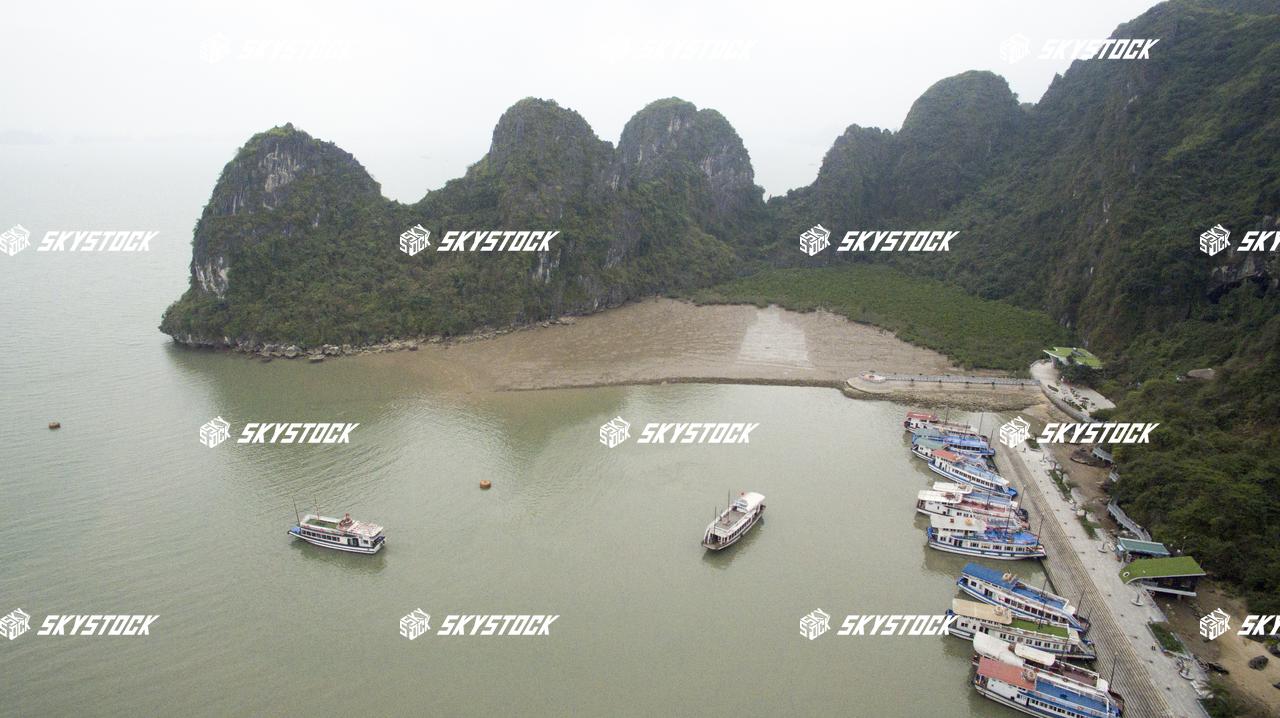 ハロン湾洞窟入り口10