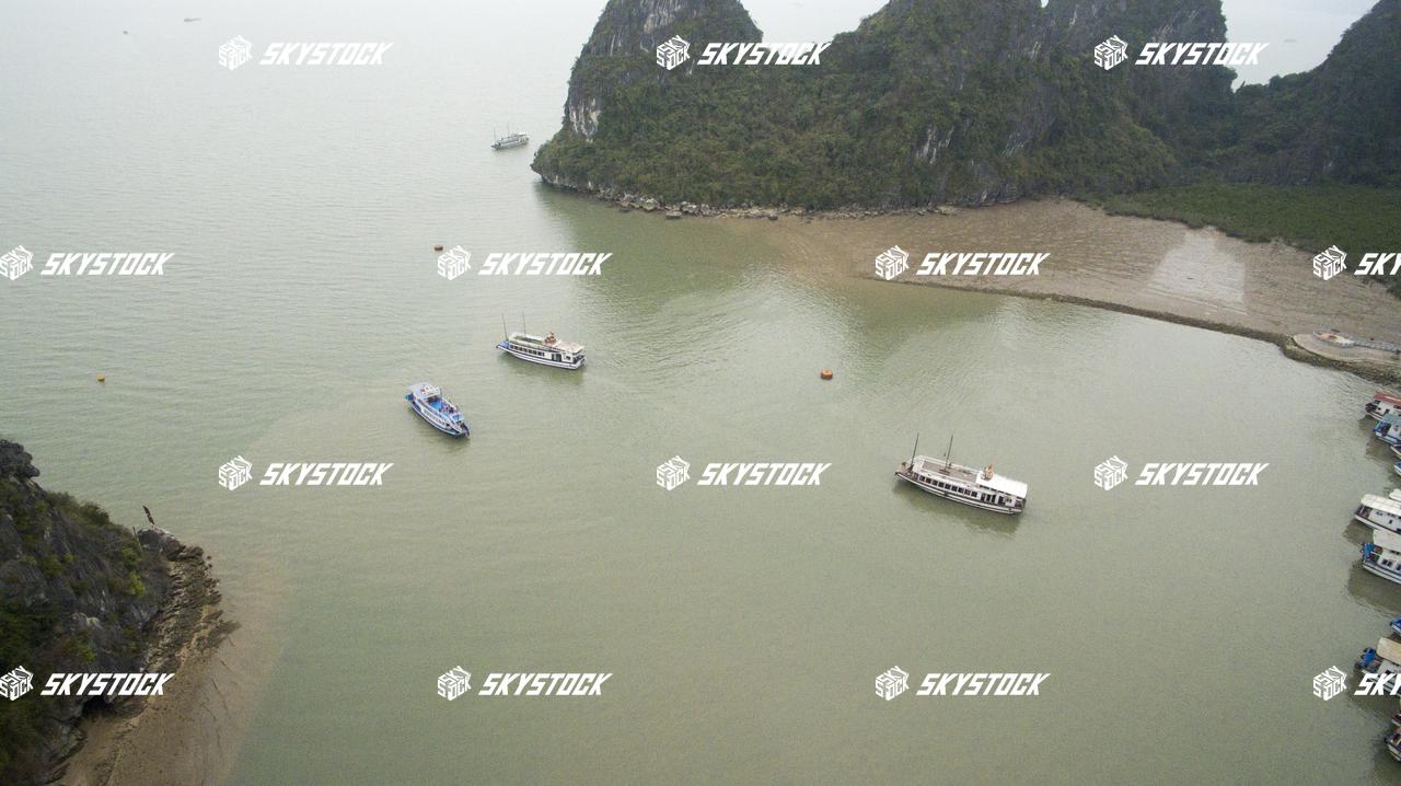 ハロン湾洞窟入り口11