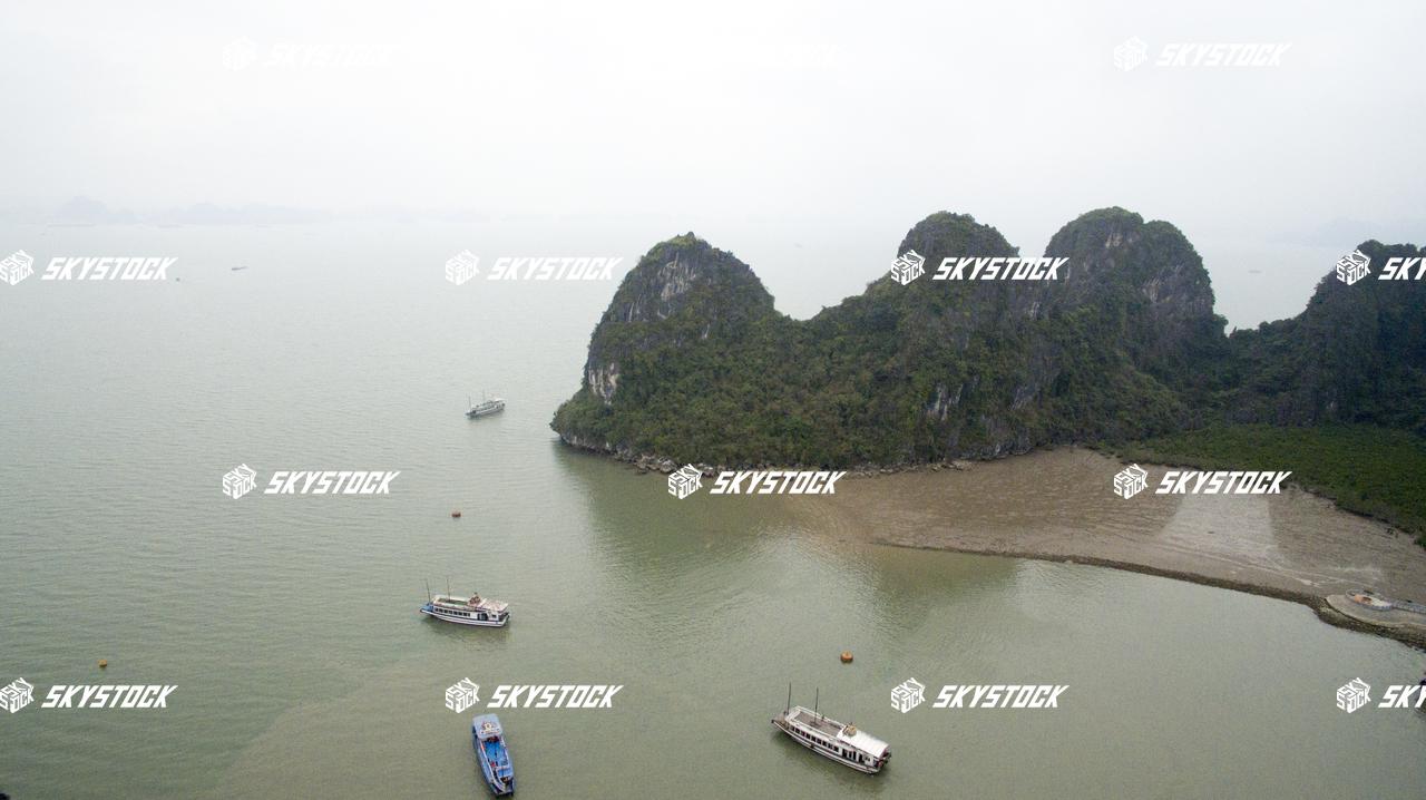 ハロン湾洞窟入り口12