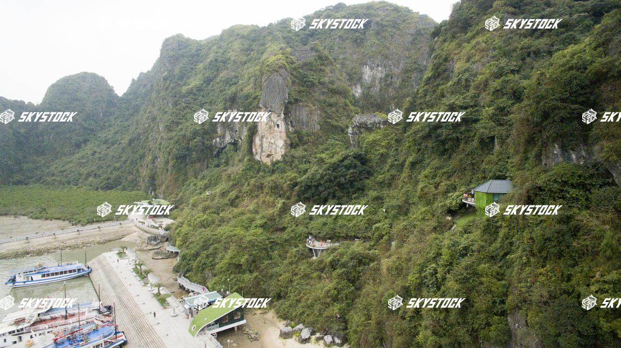 ハロン湾洞窟入り口14