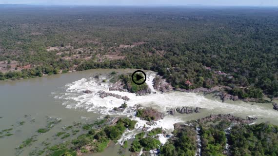 コーンパペンの滝12-1