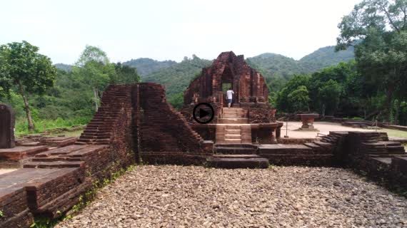 ミーソン遺跡7-1