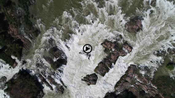 コーンパペンの滝14-1